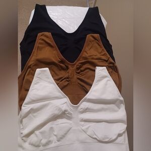 Secret Solutions Plus Size Wireless Seamless 3pk Bras *NWOT*